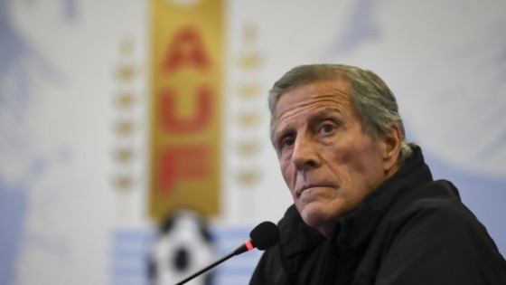 El maestro Oscar Washington Tabárez y su aporte a la sociedad uruguaya en la mirada del historiador, politólogo y ex futbolista Gerardo Caetano — La Entrevista — Más Temprano Que Tarde | El Espectador 810