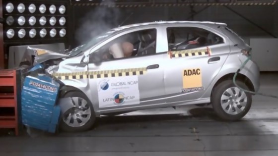 Latin NCAP propone que autos tengan etiquetado que indique cuán seguros son — Entrevistas — No Toquen Nada | El Espectador 810