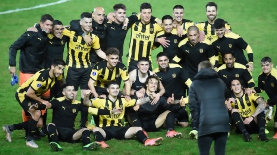 Darwin dice que Peñarol gastó triunfos de Libertadores  — Darwin - Columna Deportiva — No Toquen Nada | El Espectador 810