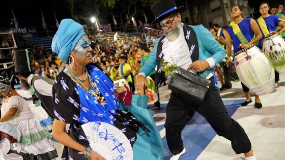 Llega el desfile de Llamadas por Isla de Flores — Qué tiene la tarde — Más Temprano Que Tarde | El Espectador 810