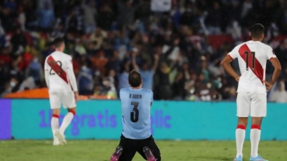 Darwin y la cuota Hilton para los retirados héroaaaes de la selección — Darwin - Columna Deportiva — No Toquen Nada | El Espectador 810