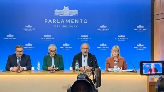 El Frente Amplio detalló en conferencia de prensa la falta de respuesta a las 23 preguntas presentadas por la diputada Lucía Etcheverry — Qué tiene la tarde — Más Temprano Que Tarde | El Espectador 810