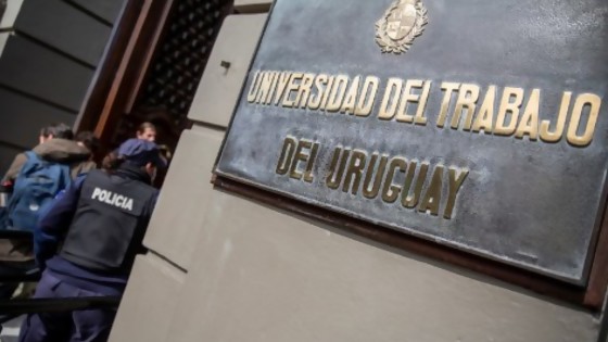 Darwin defiende reconocimiento de ANEP a profesor de Salto y pide pena de muerte/ Guterres abre con un fadocalipsis Asamblea de ONU y Putin moviliza — Columna de Darwin — No Toquen Nada | El Espectador 810