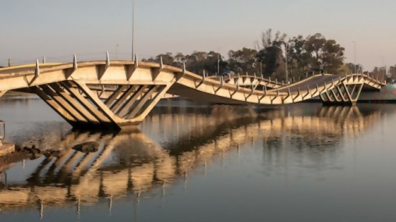 Tambalea el puente y el inquilinato — De qué te reís: Diego Bello — Más Temprano Que Tarde | El Espectador 810