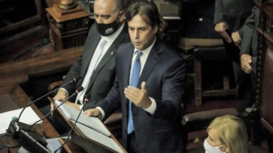 El Presidente en inauguración legislativa, una tradición que ya no cumple su objetivo en el mundo/ Fuerte rechazo a la palabra co*ch**a — Columna de Darwin — No Toquen Nada | El Espectador 810