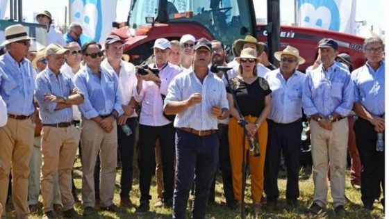 Lacalle Pou: ''Quizás la próxima política de estado sea de riego'' — Política — Dinámica Rural | El Espectador 810