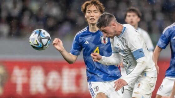 El análi del partido de Uruguay en Japón y de cómo se destrabaron los equipos de Maradona — Darwin - Columna Deportiva — No Toquen Nada | El Espectador 810