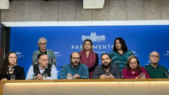 Reforma de la seguridad social: Frente Amplio se retiró de la Comisión tras votar en contra el proyecto — Qué tiene la tarde — Más Temprano Que Tarde | El Espectador 810