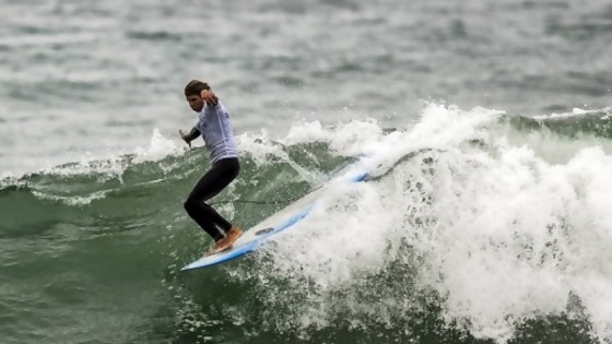 Darwin explica con Gioscia la medalla de surf y cuenta del boxeador de los Zingaros — Darwin - Columna Deportiva — No Toquen Nada | El Espectador 810