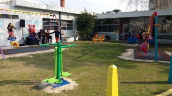 Hospital Pereira Rossell: inauguración de un espacio recreativo con infraestructura producida en el Polo Industrial del Comcar — Qué tiene la tarde — Más Temprano Que Tarde | El Espectador 810