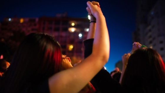 Intersocial Feminista: “La mayor inseguridad que sufrimos las mujeres y las adolescentes es dentro de nuestras casas” — Entrevistas — Al Día 810 | El Espectador 810