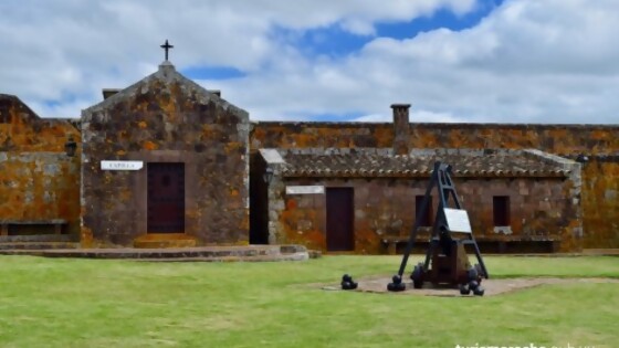 Fiesta en el fuerte San Miguel — Andén 810 — Puras Palabras | El Espectador 810