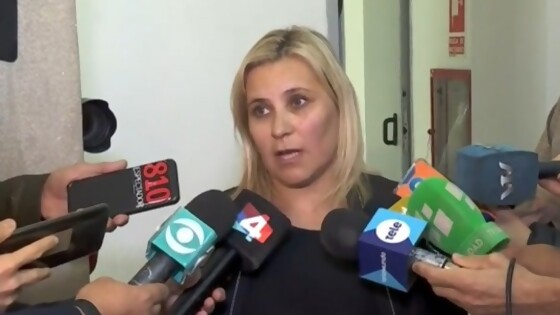 La señora que le reclamó su apartamento ministro de Vivienda   — Darwin concentrado — No Toquen Nada | El Espectador 810