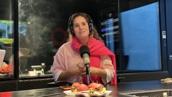 Comida rosada en honor a Barbie — Al horno con Sofía Muñoz — Paren Todo | El Espectador 810