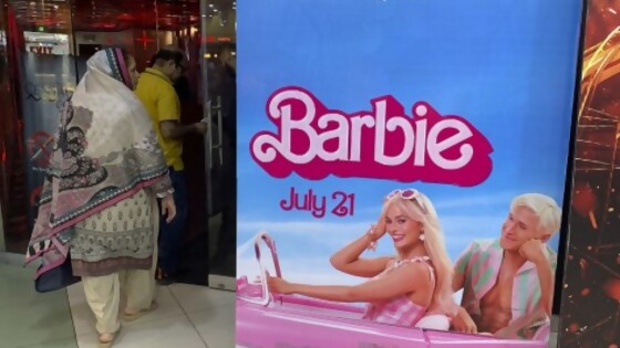 Barbie llegó al feminismo antes que la desalinizadora a Uruguay — Darwin concentrado — No Toquen Nada | El Espectador 810