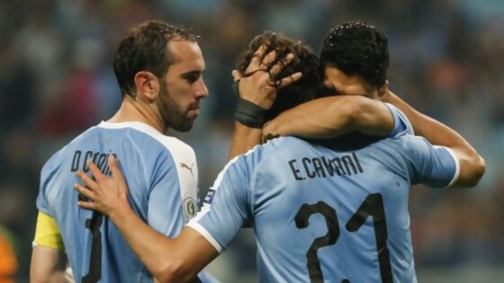 Suárez, Cavani, Godin: los jinetes de su propio apocalipsis — Columna de Darwin — No Toquen Nada | El Espectador 810