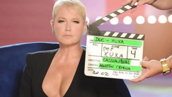 A los 60, Xuxa se deconstruye junto a Barbie — Denise Mota — No Toquen Nada | El Espectador 810