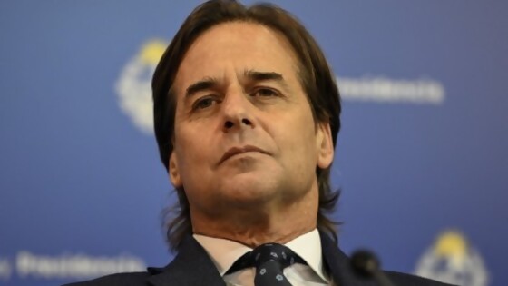 Lacalle Pou, un amante de las cuentas regresivas de los días — Darwin concentrado — No Toquen Nada | El Espectador 810