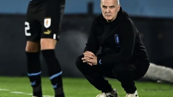 Cuatro laterales izquierdos y otras particularidades de la convocatoria de Bielsa — Darwin - Columna Deportiva — No Toquen Nada | El Espectador 810