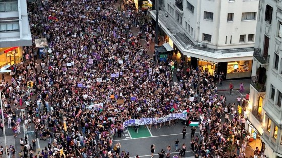 Declaración y denuncia por acto antisemita en el 8M — La portada — Paren Todo | El Espectador 810