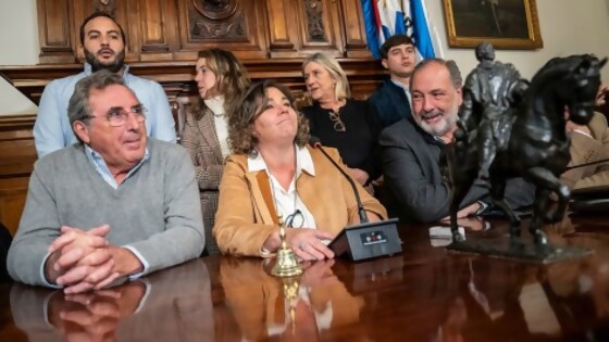 El Rubio Partido Nacional y la Presidencia del Honorable/ Una escena para pocos del guionista de Dios — Columna de Darwin — No Toquen Nada | El Espectador 810