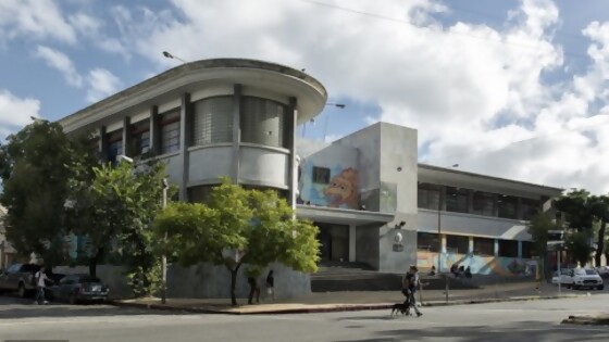 Alumnos del Zorrilla ocuparon el liceo — La portada — Paren Todo | El Espectador 810