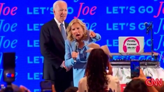 Las imágenes del Muñe Biden después del debate con Mr Mongui — Darwin concentrado — No Toquen Nada | El Espectador 810