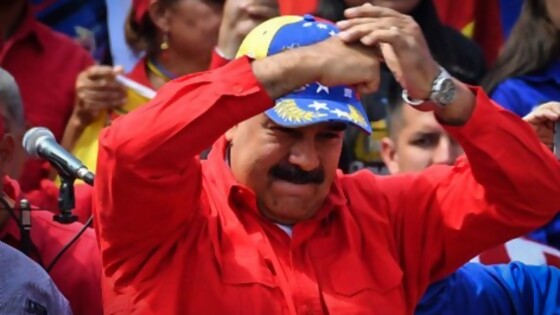 La lucha de Maduro contra el ciberfascismo/ “Prótesis bobona” en el Maciel — Columna de Darwin — No Toquen Nada | El Espectador 810