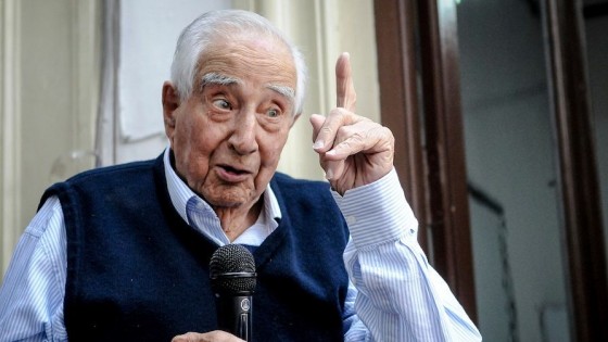 Carlos Julio Pereyra, el maestro rural que se convirtió en la reserva moral del Partido Nacional — Audios — Primera Mañana | El Espectador 810