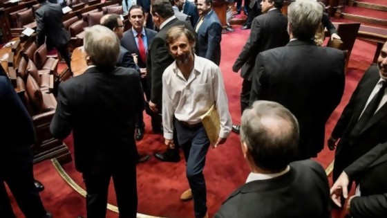 Vega perdido, Peña solo y la estrategia de Sodano para no equivocarse — Informes — No Toquen Nada | El Espectador 810