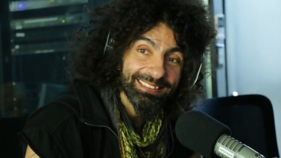 Ara Malikian. Con el violín que le salvó la vida, hoy nos invita a bailar — La Entrevista — Más Temprano Que Tarde | El Espectador 810