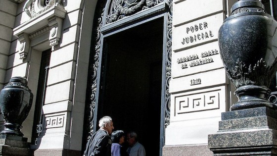 Los principales titulares de este viernes 18 de agosto — Titulares — Primera Mañana | El Espectador 810