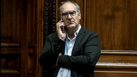 Gustavo Olmos: “La gestión de Cardoso tiene puntos muy poco transparentes” — Entrevistas — Primera Mañana | El Espectador 810