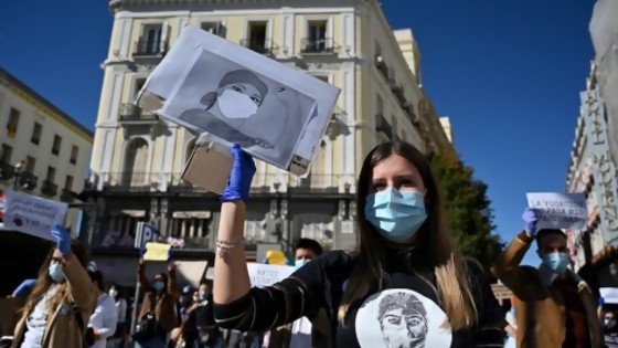 Arde Madrid con una pandemia desestabilizadora — La Entrevista — Más Temprano Que Tarde | El Espectador 810