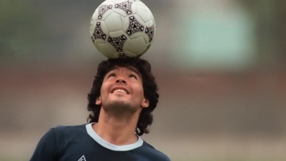 Los homenajes en vida a Maradona y la noche en la que se comió un pollo entero — Facundo Pastor — No Toquen Nada | El Espectador 810