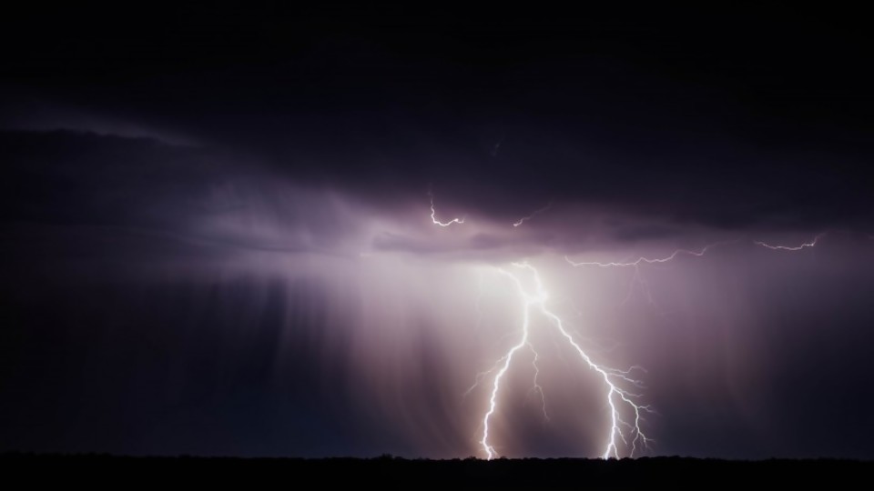 Tormenta perfecta —  De qué te reís: Diego Bello — Más Temprano Que Tarde | El Espectador 810