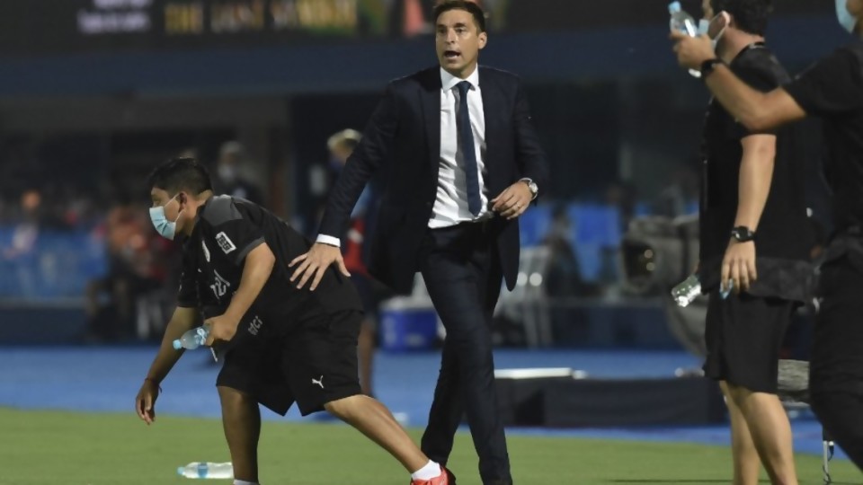 Anali del Uruguay de Alonso  —  Darwin - Columna Deportiva — No Toquen Nada | El Espectador 810