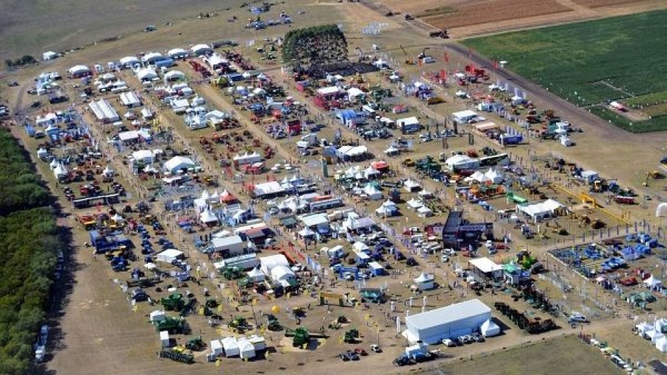 Expo Activa: Récord de ventas, de público y un agronegocio que empuja al país —  Exposiciones — Dinámica Rural | El Espectador 810