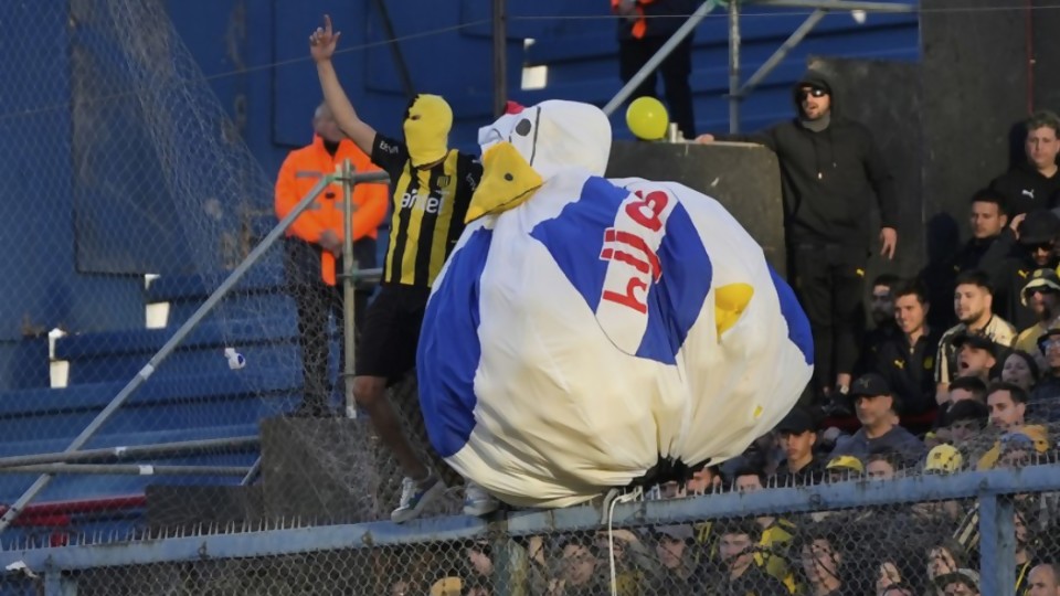 Nacional y Peñarol serán sancionados por el clásico —  Deportes — Primera Mañana | El Espectador 810