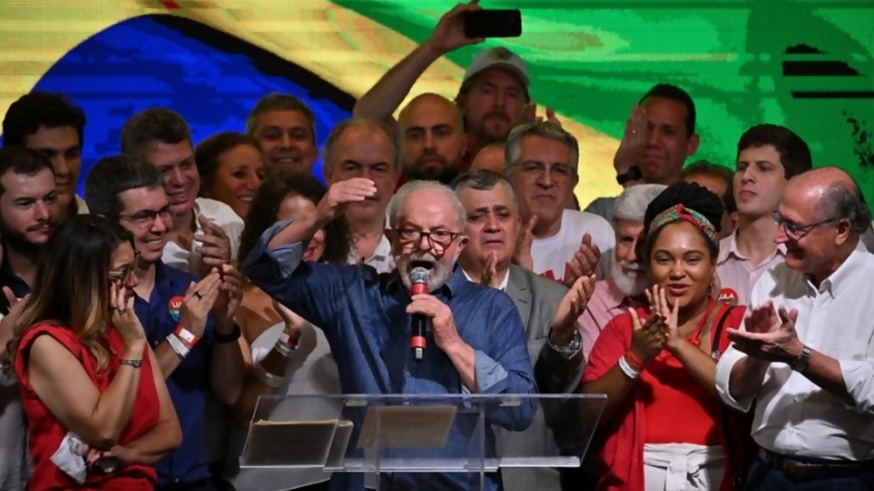 La victoria de Lula en Brasil, según Darwin y Denise Mota —  NTN Concentrado — No Toquen Nada | El Espectador 810