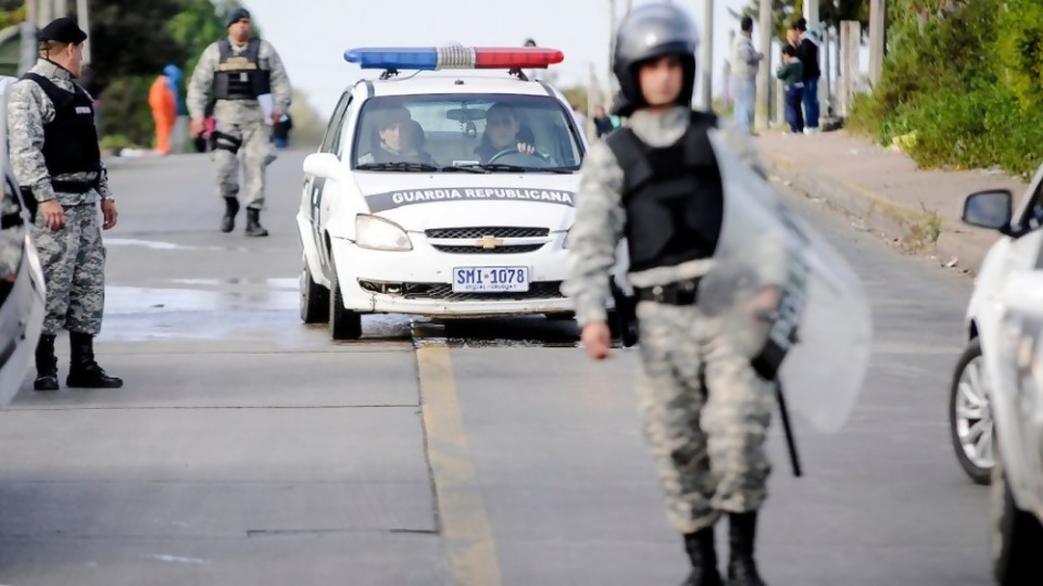 El debate sobre seguridad desbloquea un nuevo nivel de infantilización  —  Ricardo Leiva — No Toquen Nada | El Espectador 810