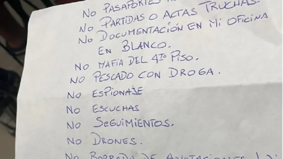 “Tengui” mensajes nuevos —  De qué te reís: Diego Bello — Más Temprano Que Tarde | El Espectador 810