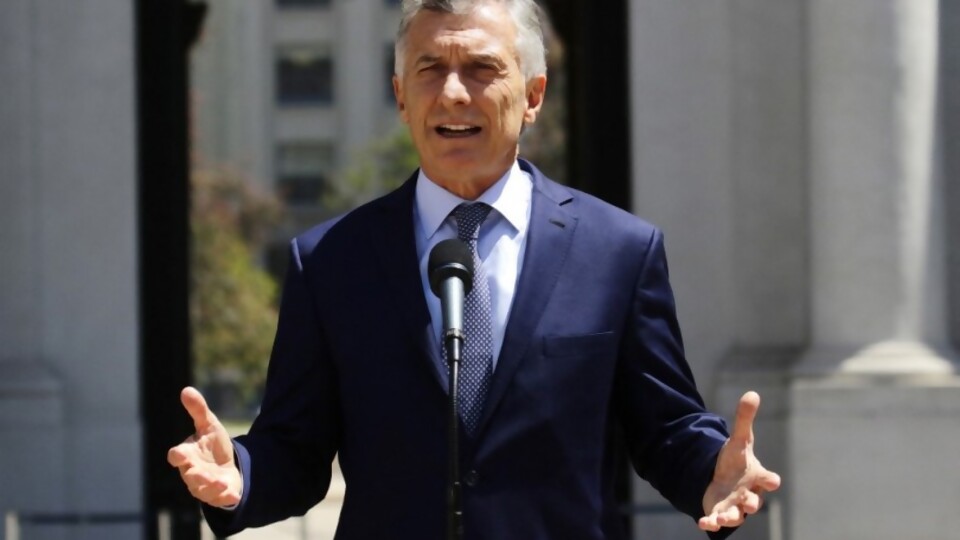 Darwin en la reposera: la bajada del destiempista Macri y Alberte, la ameba prepotente —  Darwin concentrado — No Toquen Nada | El Espectador 810