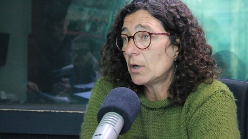 Paula Baleato: “los problemas de la infancia deben ser solucionados más allá de los muros institucionales” —  La Entrevista — Más Temprano Que Tarde | El Espectador 810