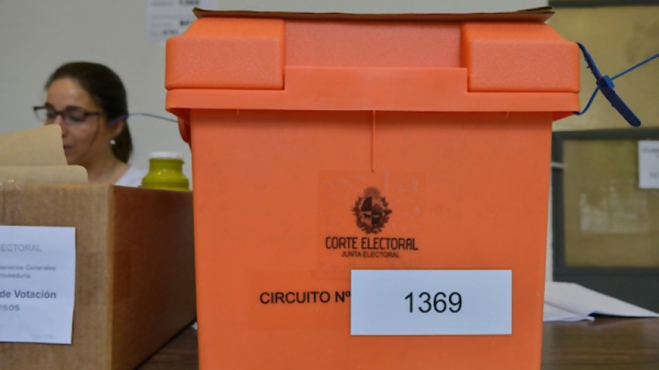 Diputados votó ley para garantizar el voto a personas con discapacidad motriz — Informes — No Toquen Nada | El Espectador 810