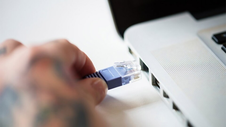 Usos de internet y redes sociales en los hogares uruguayos — Informes — No Toquen Nada | El Espectador 810