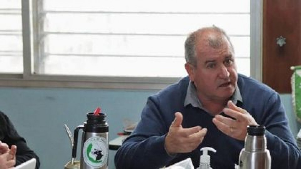 Néstor Cabrera: ‘‘es importante despejar el estrangulamiento financiero que hay en el sector” —  Lechería — Dinámica Rural | El Espectador 810