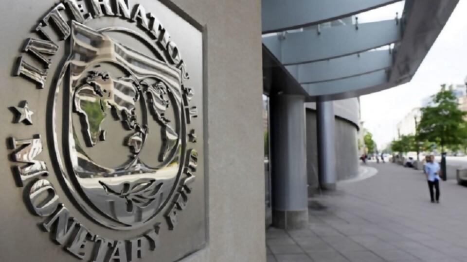 El informe anual del FMI — La economía en cuestión: Mag. David Vogel — Más Temprano Que Tarde | El Espectador 810