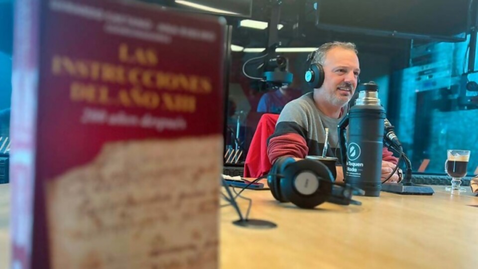 Lo nacional sobre lo político-social y el feriado de Las Instrucciones del Año XIII —  Gabriel Quirici — No Toquen Nada | El Espectador 810