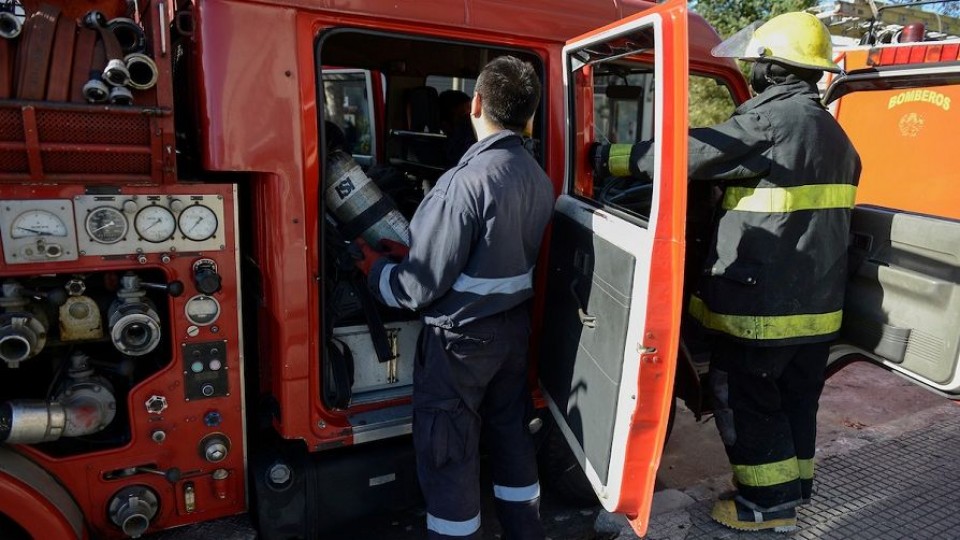 ¿Cómo trabaja Bomberos durante la ola de calor? —  Audios — Primera Mañana | El Espectador 810